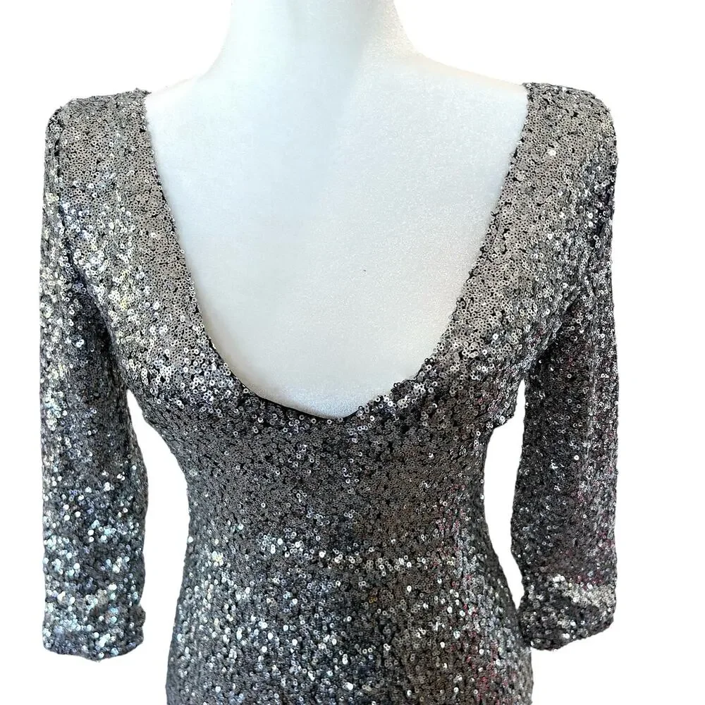 Windsor Sequin Dress Womens Small Silver Mini‎ Bodycon NYE Holiday Glam Party